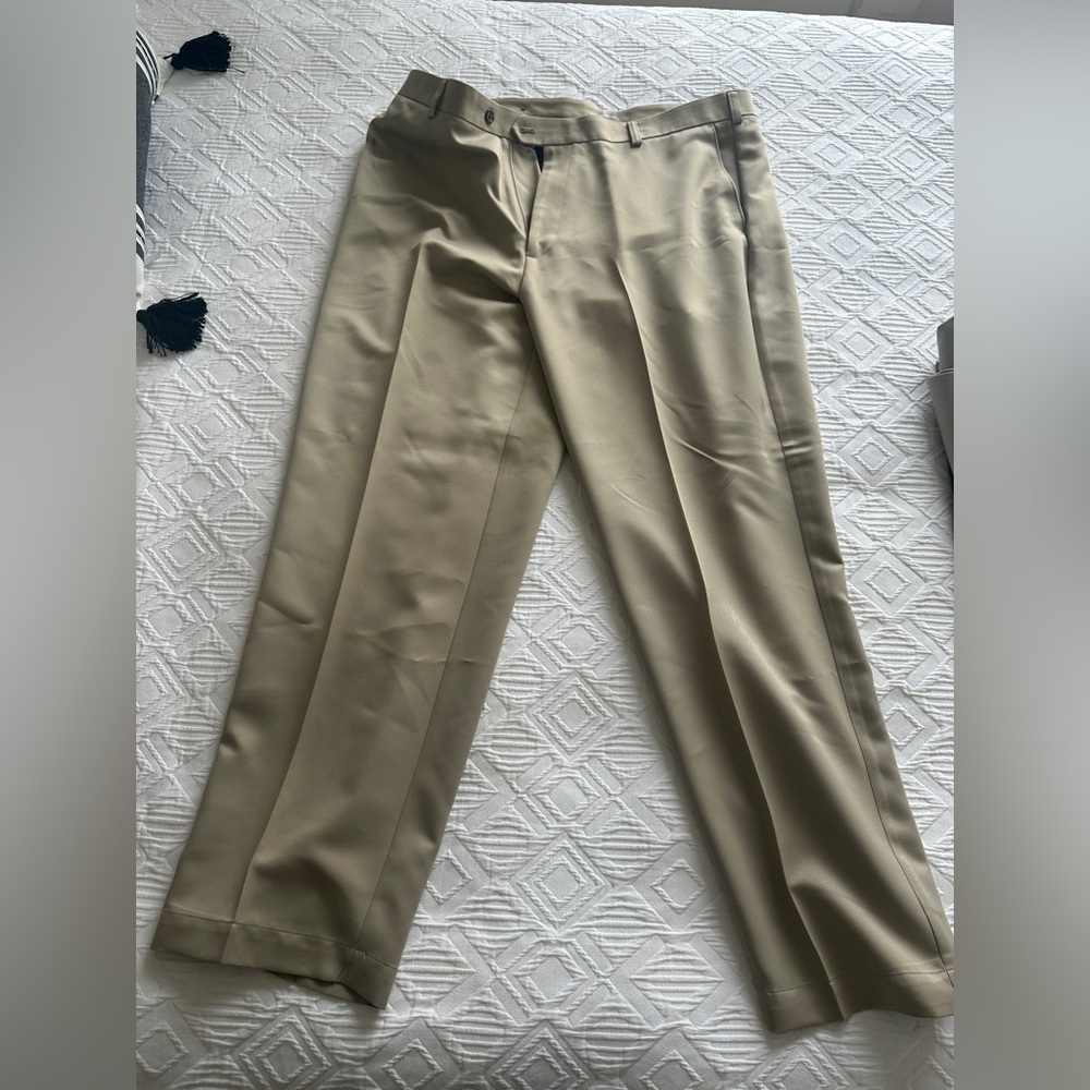 Izod Tan Chinos Classic Straight-Leg